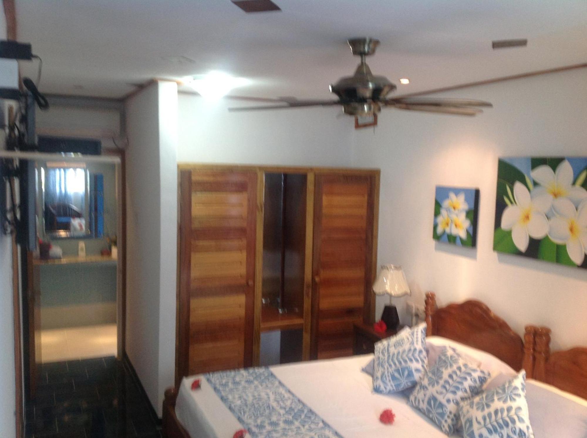 Sea View Lodge Baie Sainte Anne Quarto foto